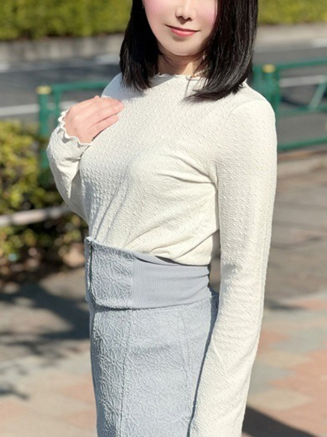 高田なぎさ(月の真珠-新宿-)
