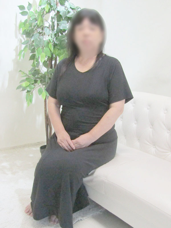 さなえ（かわいい熟女＆おいしい人妻　鶯谷店）