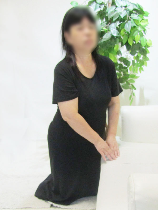 さなえ（かわいい熟女＆おいしい人妻　鶯谷店）