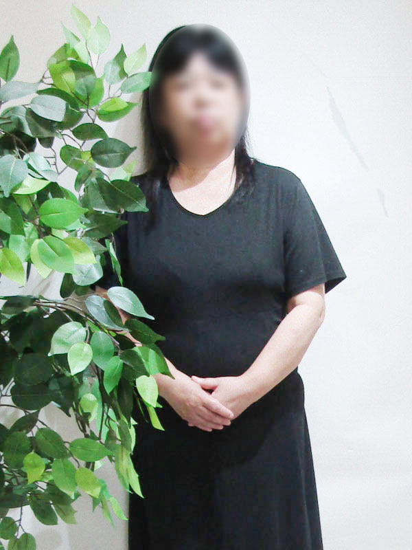 さなえ（かわいい熟女＆おいしい人妻　鶯谷店）