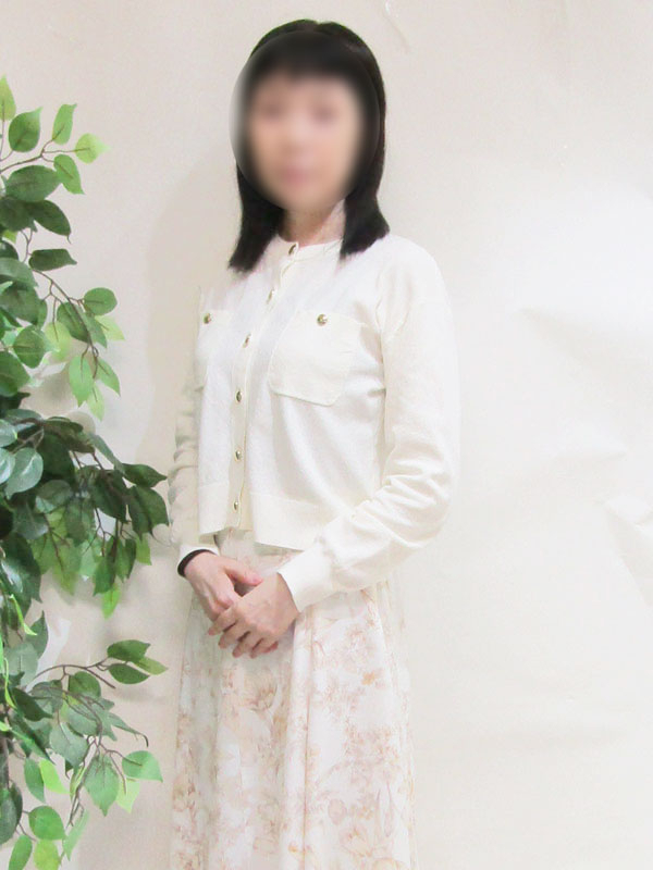 あつこ(かわいい熟女&おいしい人妻 鶯谷店)