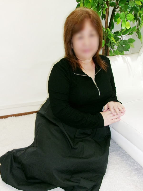 しの(かわいい熟女&おいしい人妻 鶯谷店)
