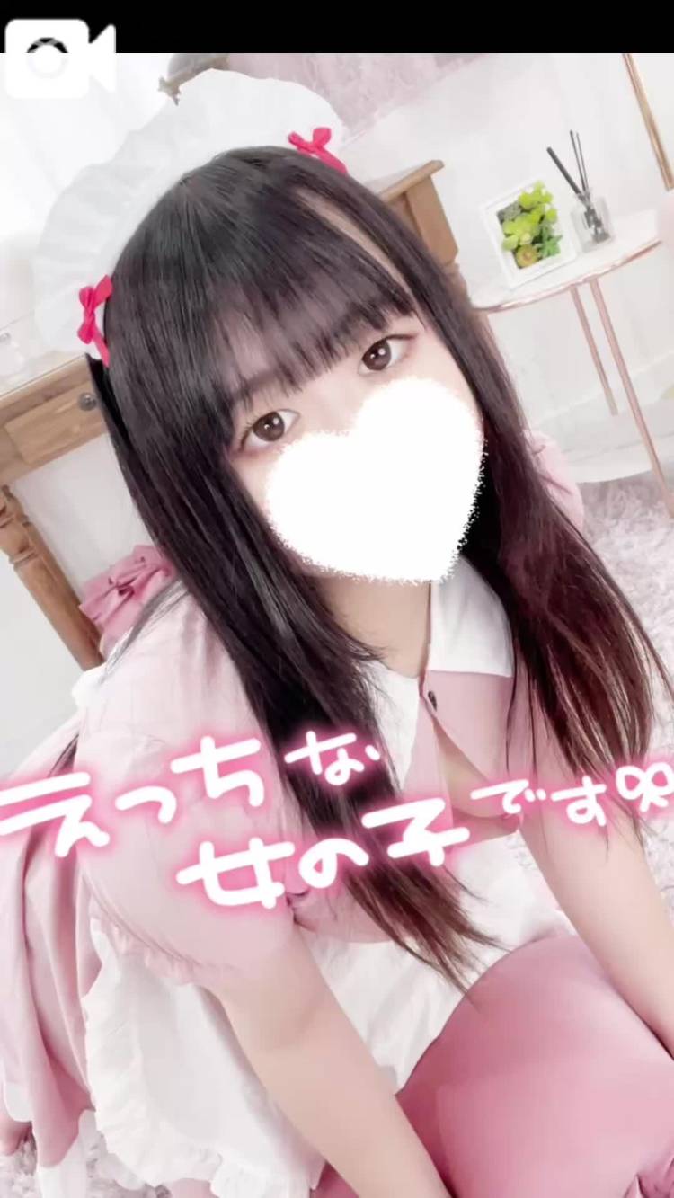 変態メイドさん……??