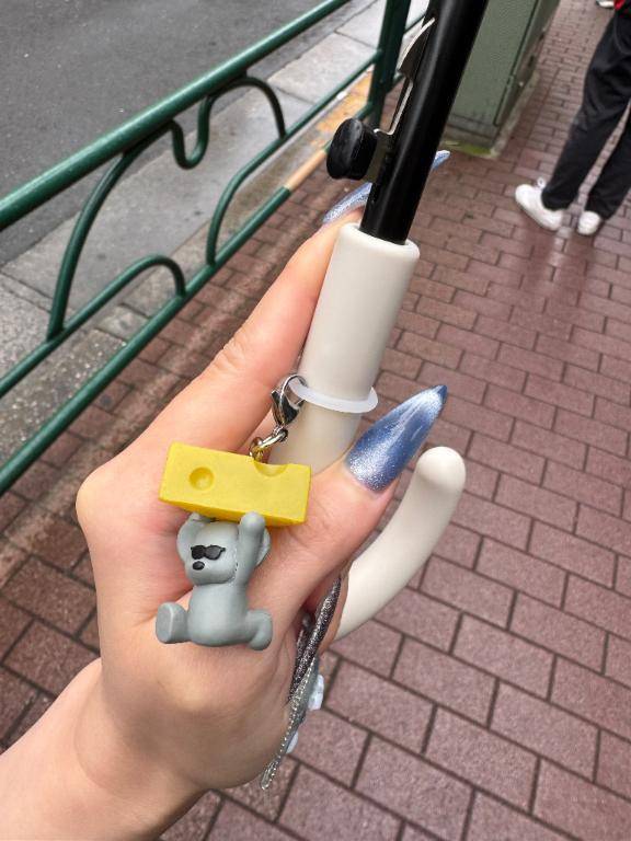 雨の日の相棒 🐭🖤