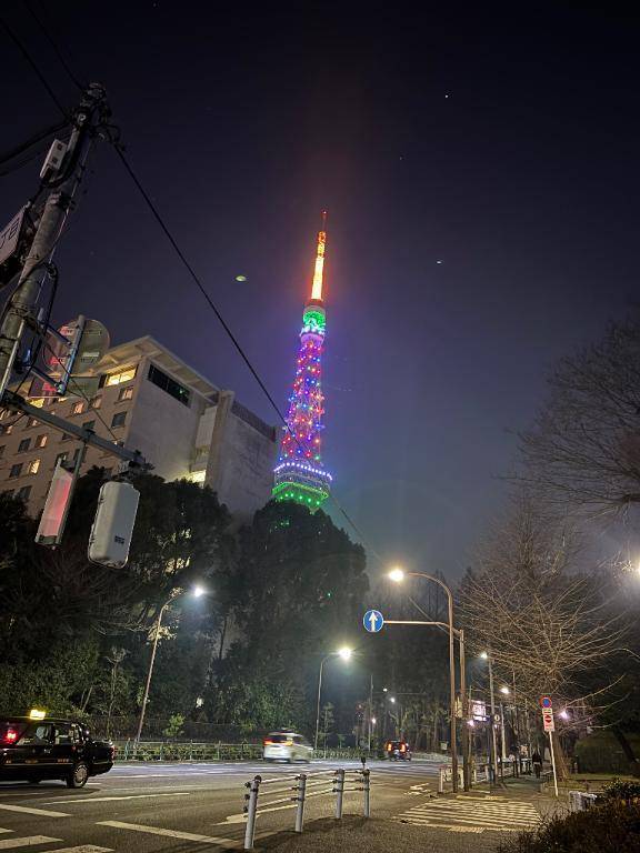 🗼✨🌃