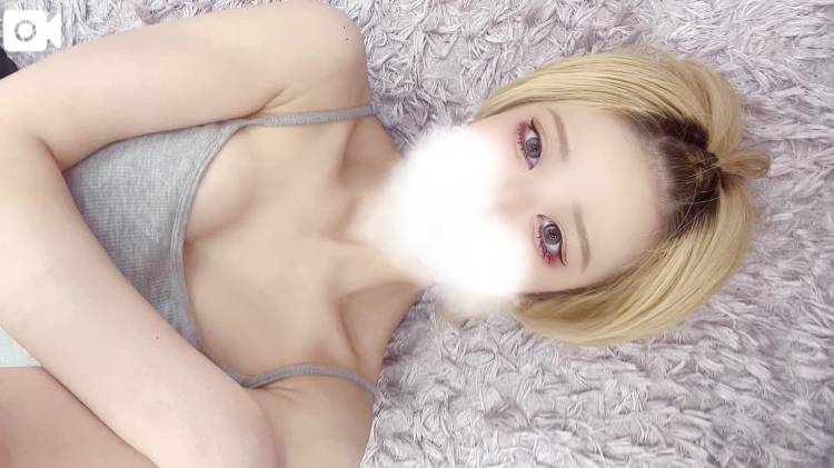 押し倒されちゃった