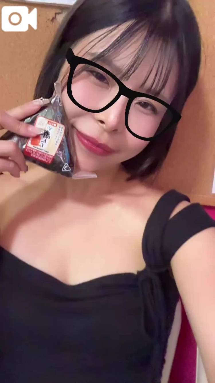 おにぎりもらった🍙💖