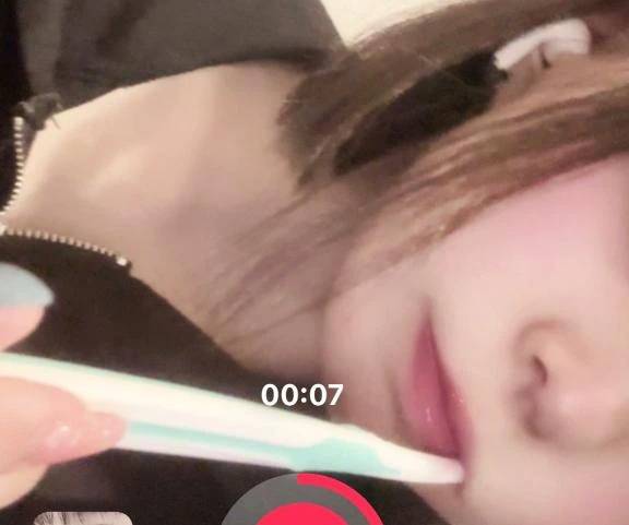 こんこん、治らない〜😿✋🏻