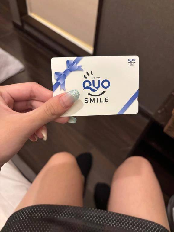 背中小さく見えちゃった