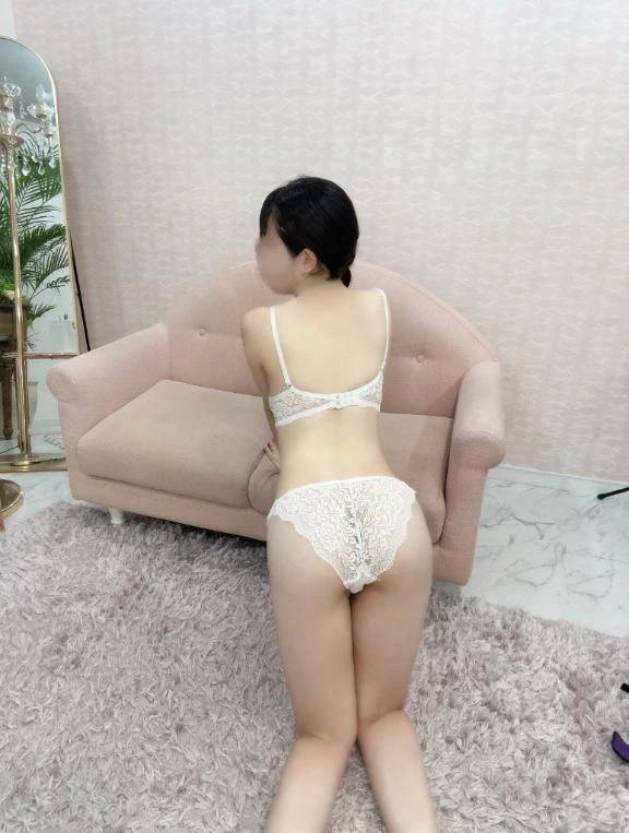 後ろから、、🫢