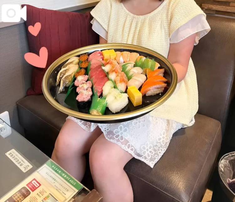 シフト追加してます✨😊