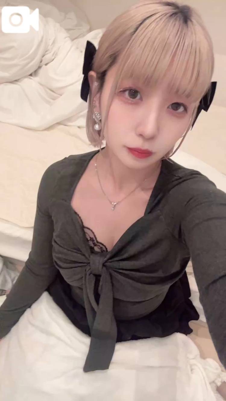 ✌️