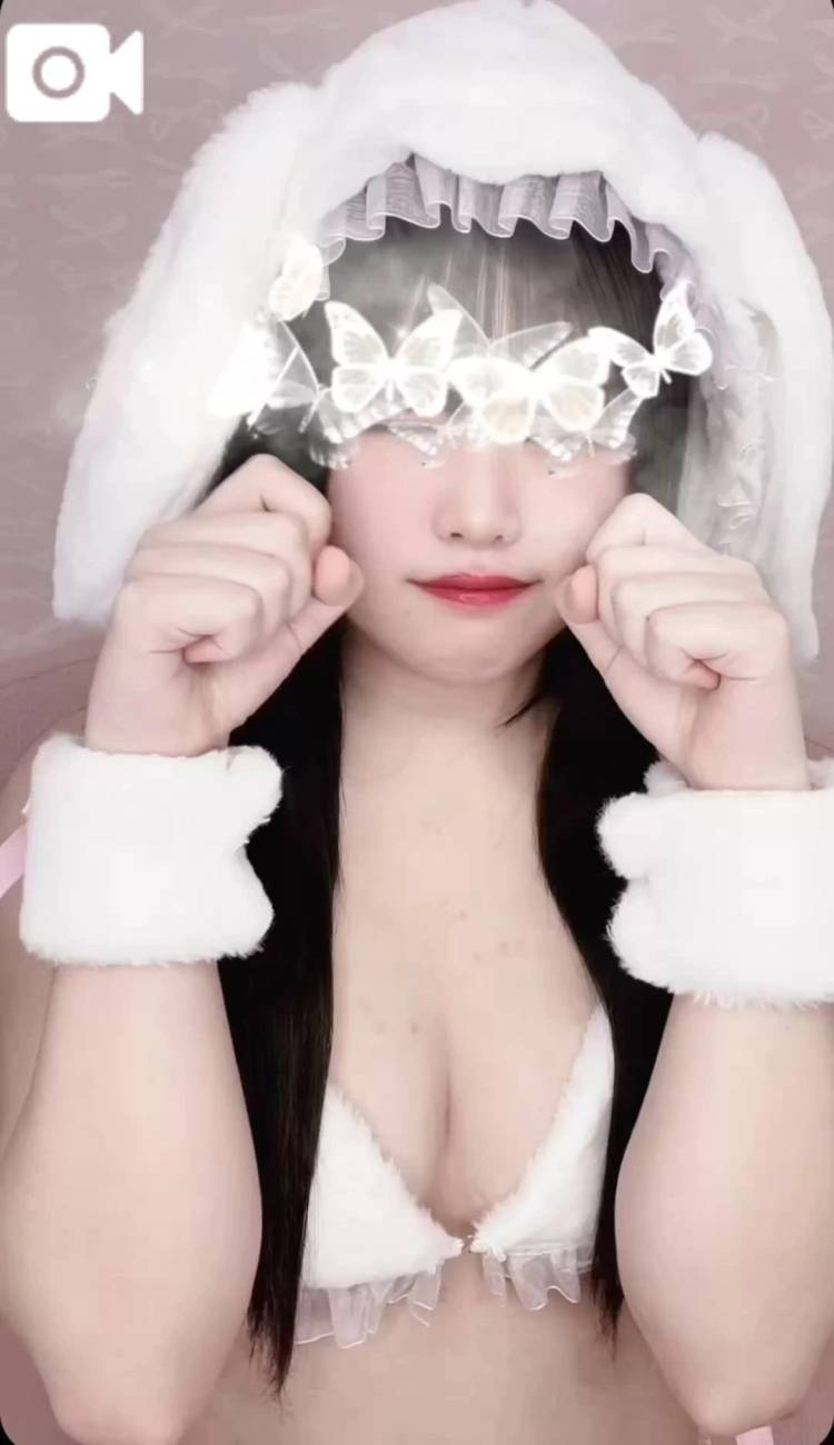 甘えんぼれおんはあなたを待ってます🐰