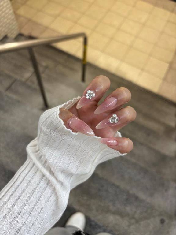 ↓ 【“えっちな夢”どんなのみたことある？💦】  もう1