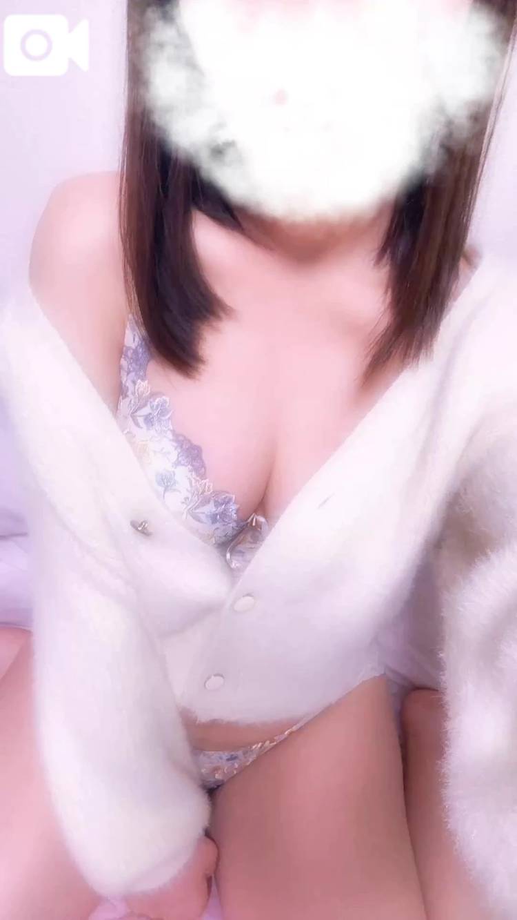 出勤してます🌸