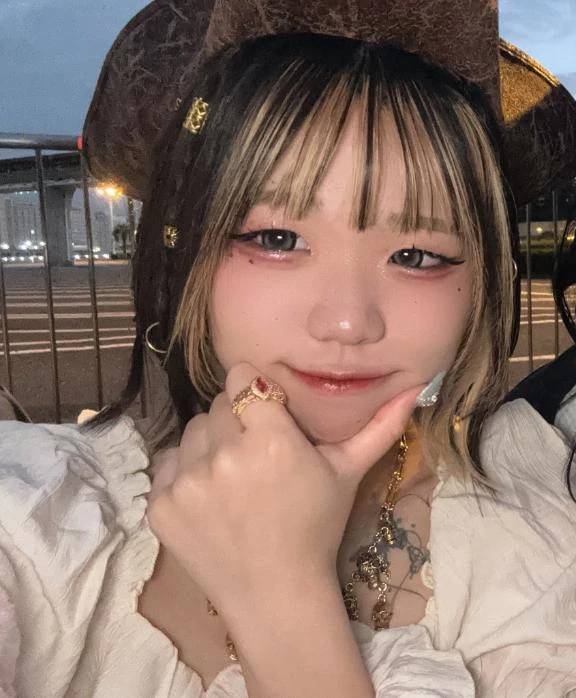 20時までいるよ🎀