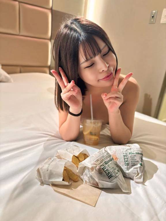 ２４時まで頑張る（；_；）