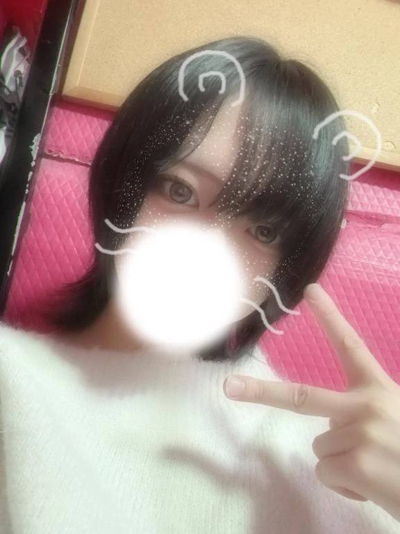 今日新しい服買った(^-^)V