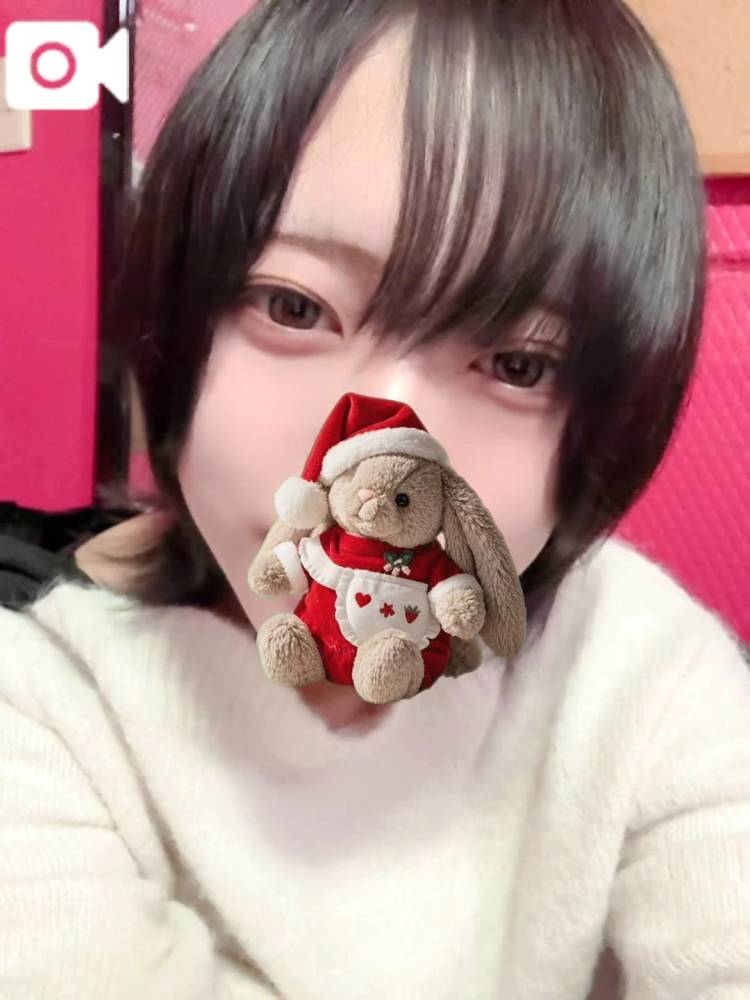 新しい服買ったよー✨