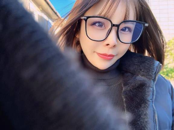 👓🫶