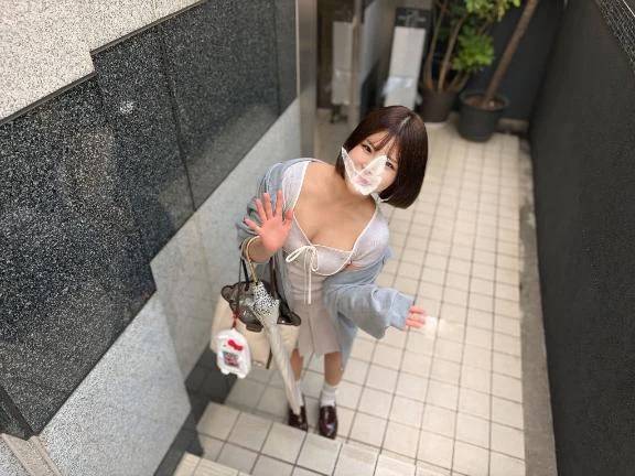 ...///