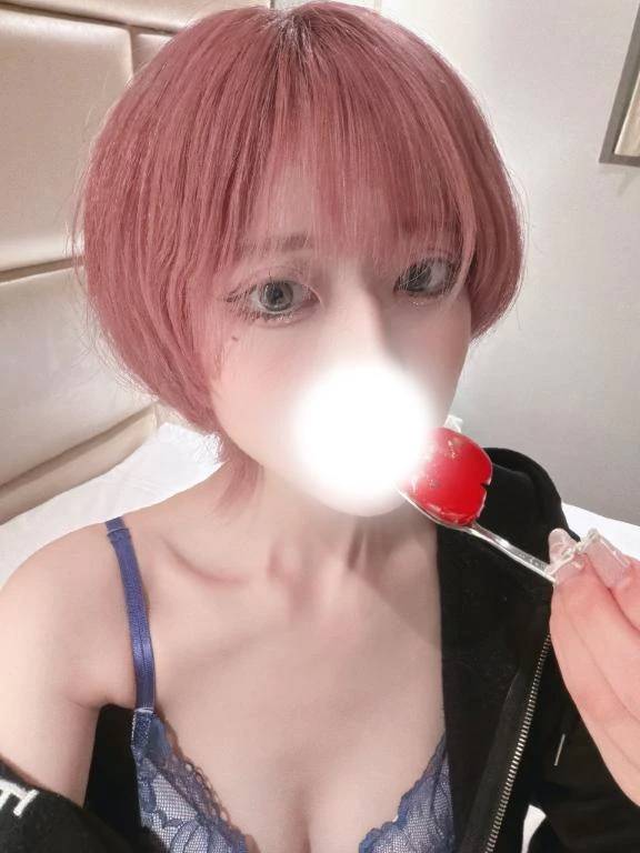 ちらり