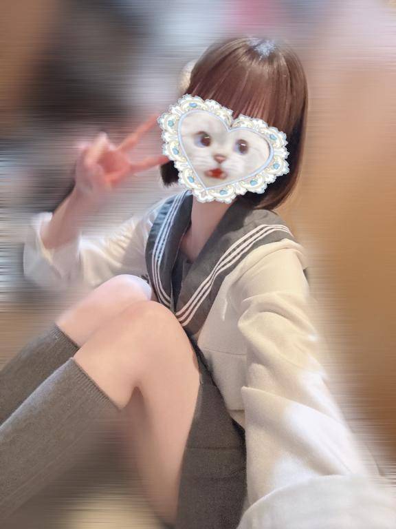 ねむい^. ? .^