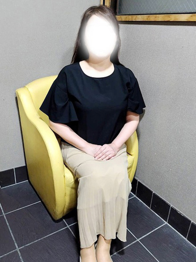 笹本 瑠衣（熟女紹介センター）