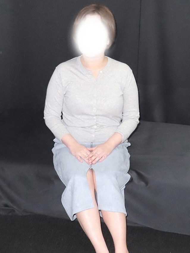 桐生 千佳（熟女紹介センター）