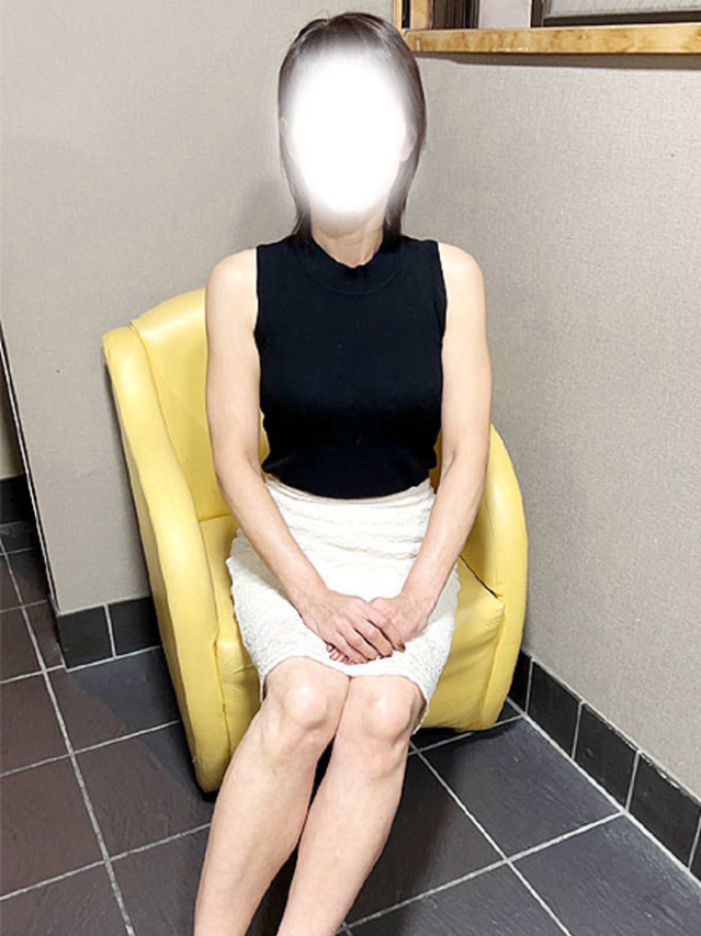 園田 理恵子（熟女紹介センター）