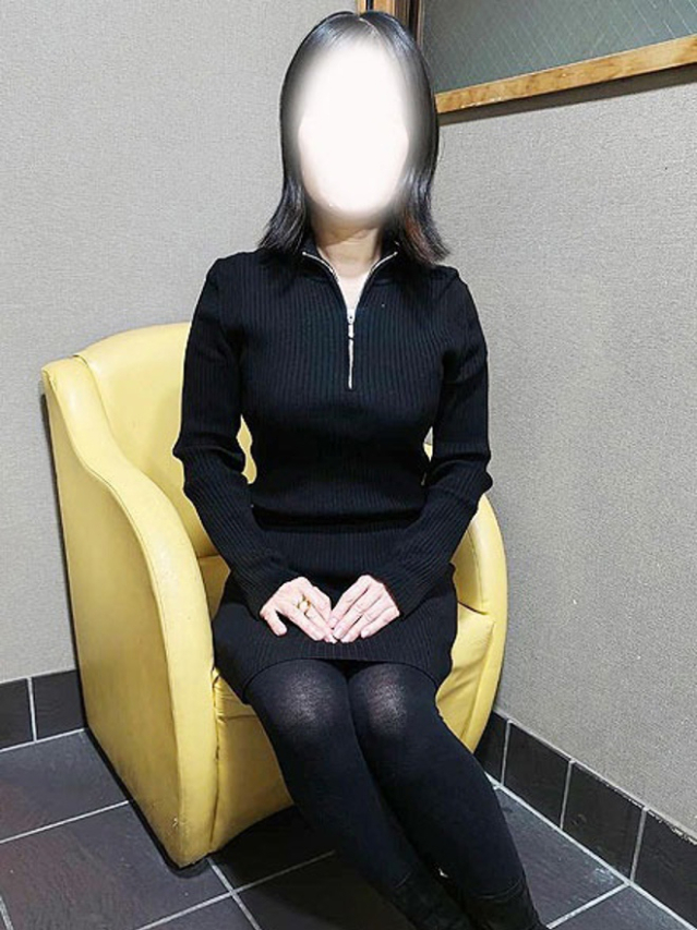 奥村 有香(熟女紹介センター)