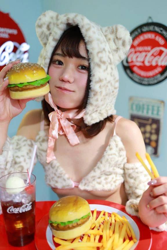 ご褒美はひなできまり♡