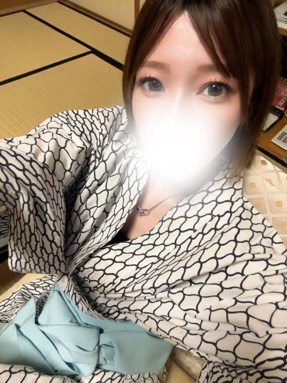 \♡︎/愛