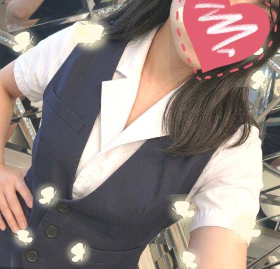 今日も暑い🎐長袖はやめて上着持参♫