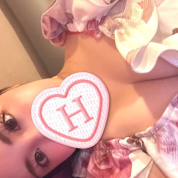 前職、AV女優。