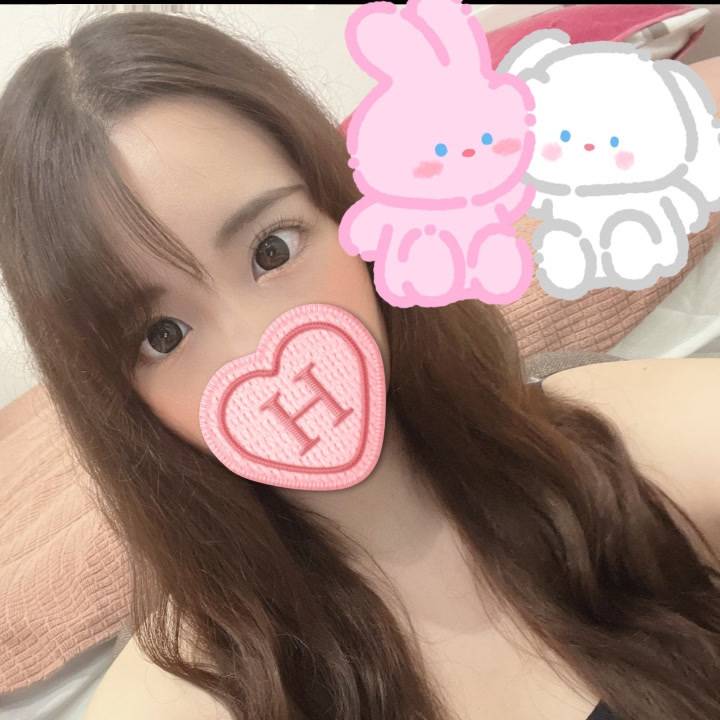 前職、AV女優。