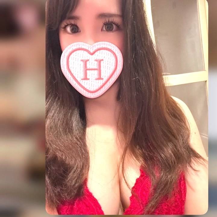 前職、AV女優。