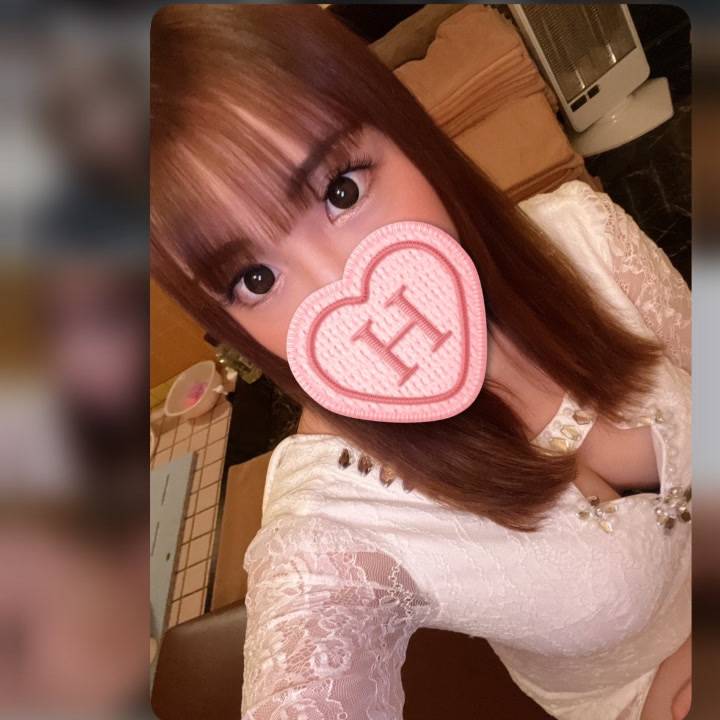 前職、AV女優。