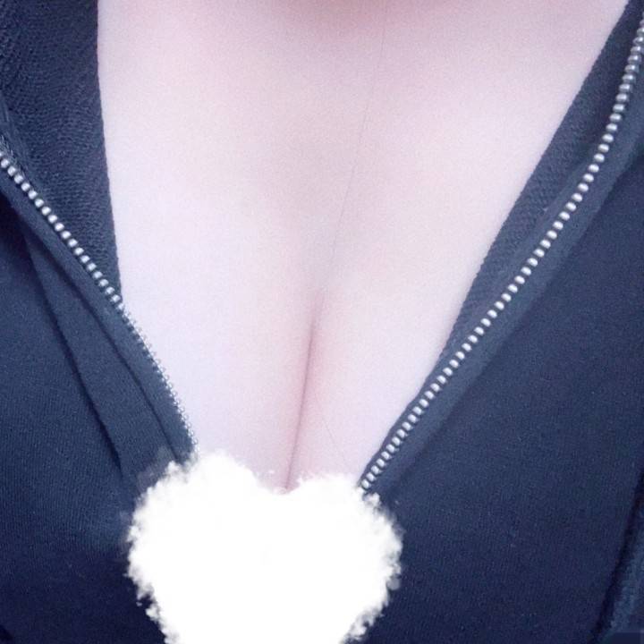 今日はお昼からいます！