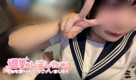 制服だいすきー！