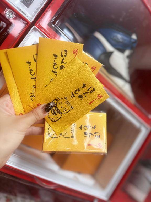 ?.*?コツコツ準備中?.*?問い合わせ殺到中