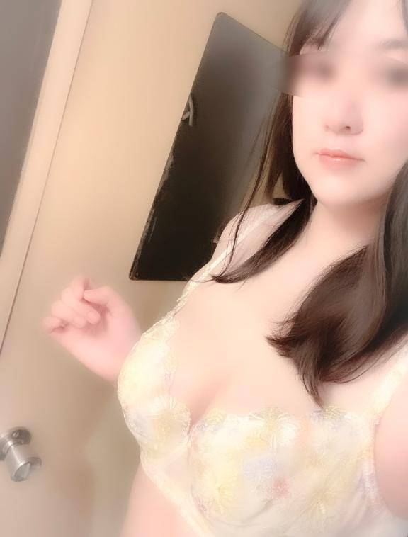 明日はおっぱいを揉まれて・・・