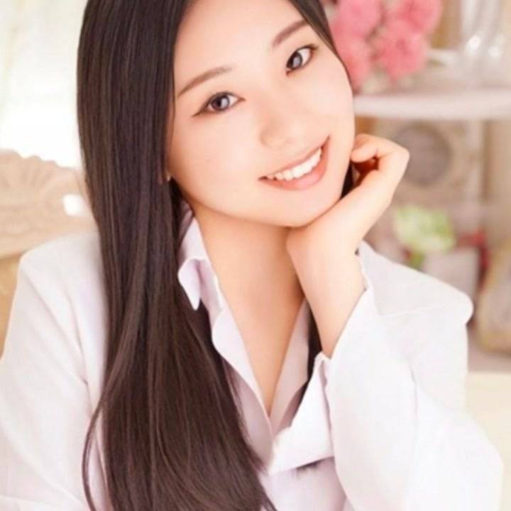明日11:30〜出勤します🫶
