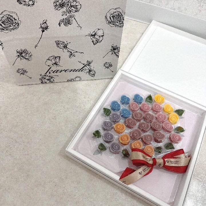 🌹お花とチョコにきゅんっ🥰🍫