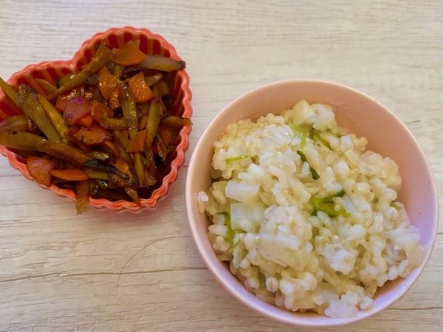 にもちゃんの夕飯🥣