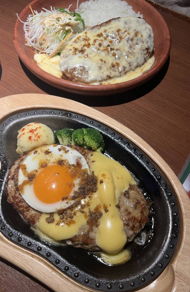 ぺろりん（๑^ڡ^๑）