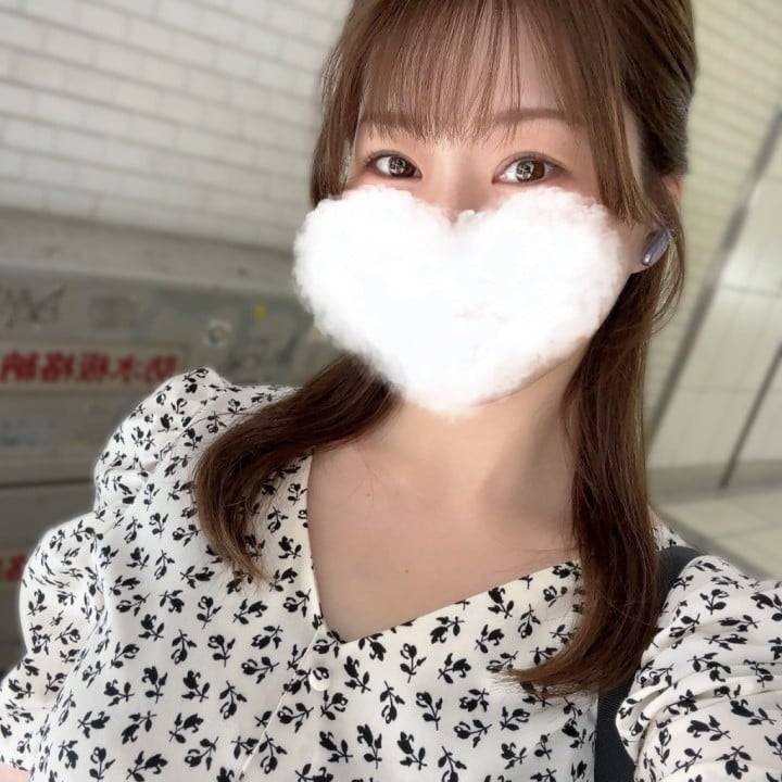 明日は16時から出勤✨