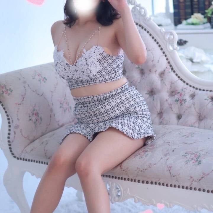 ぷにぷに、いっぱい触ってね🤭❤️