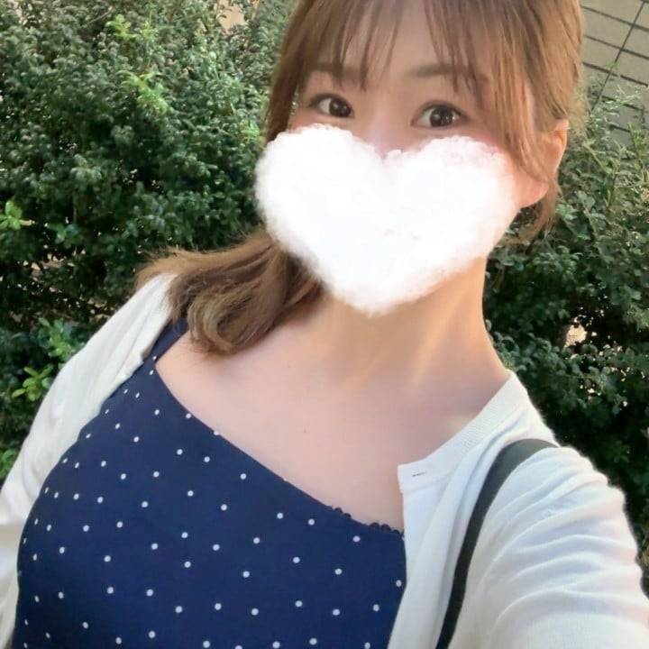 明日は出勤✨