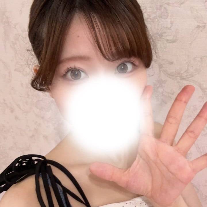 朝起きて目が痒くて充血マンで、治ったと思ったら鼻ズビリズビリしてます、柔らかいティッシュ買わなきゃ